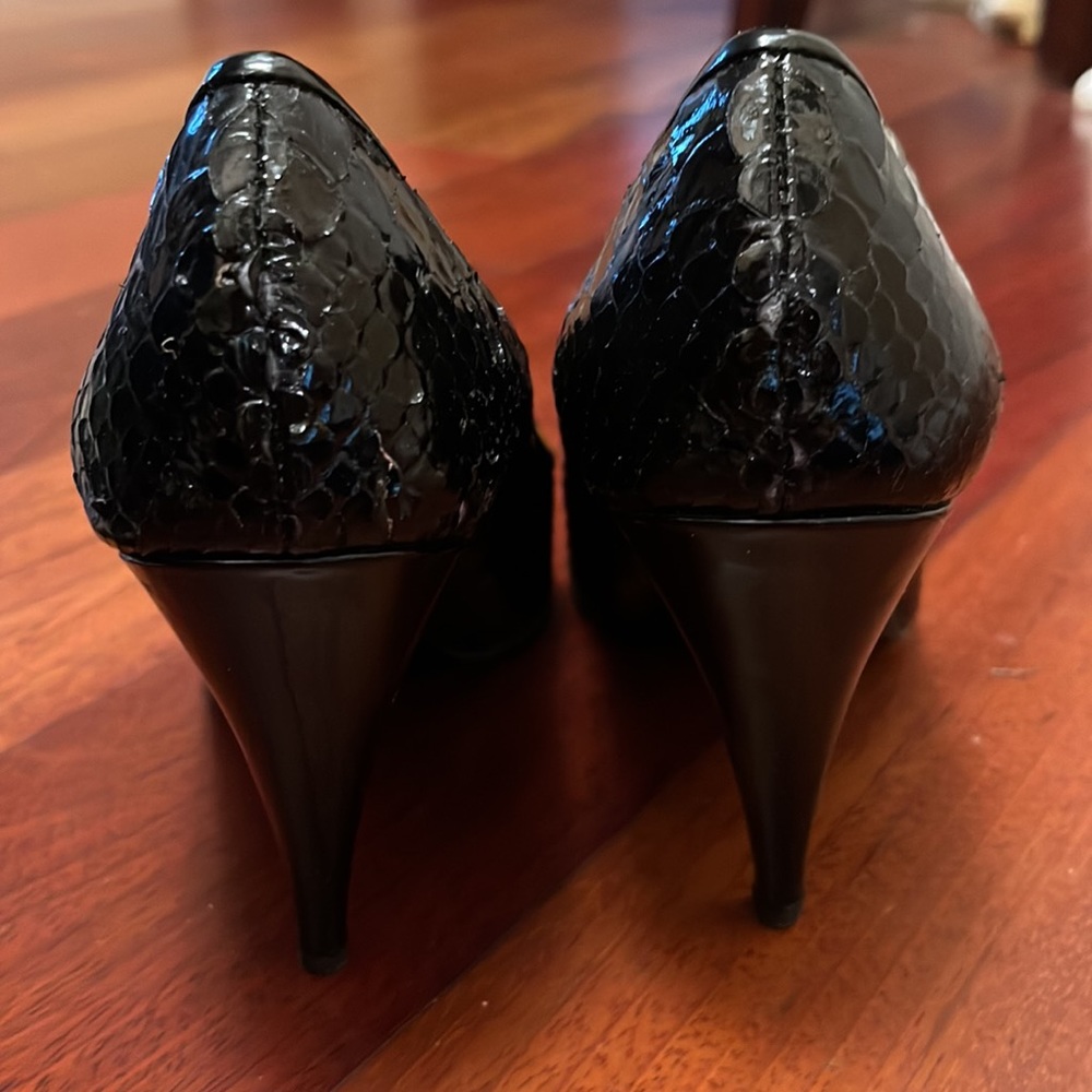 Coach Python Pump Shoe - Picture 5 of 6